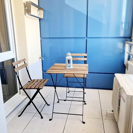 Studio A La Mer Avec Piscine 세테 외부 사진